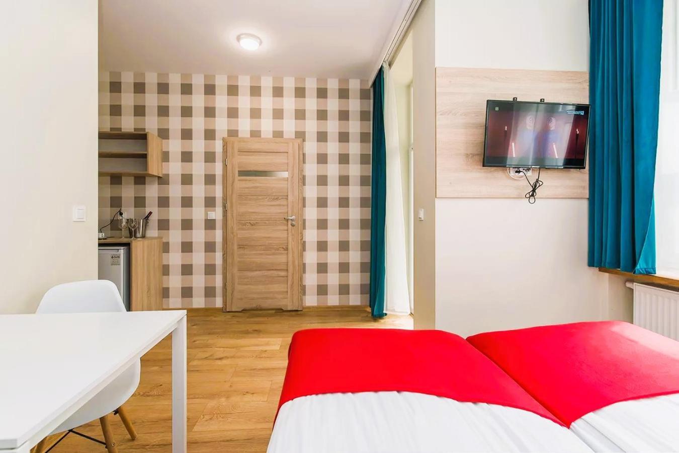 Hotel 3 Wiosla Brzozowa Zatoka à Brenno Extérieur photo